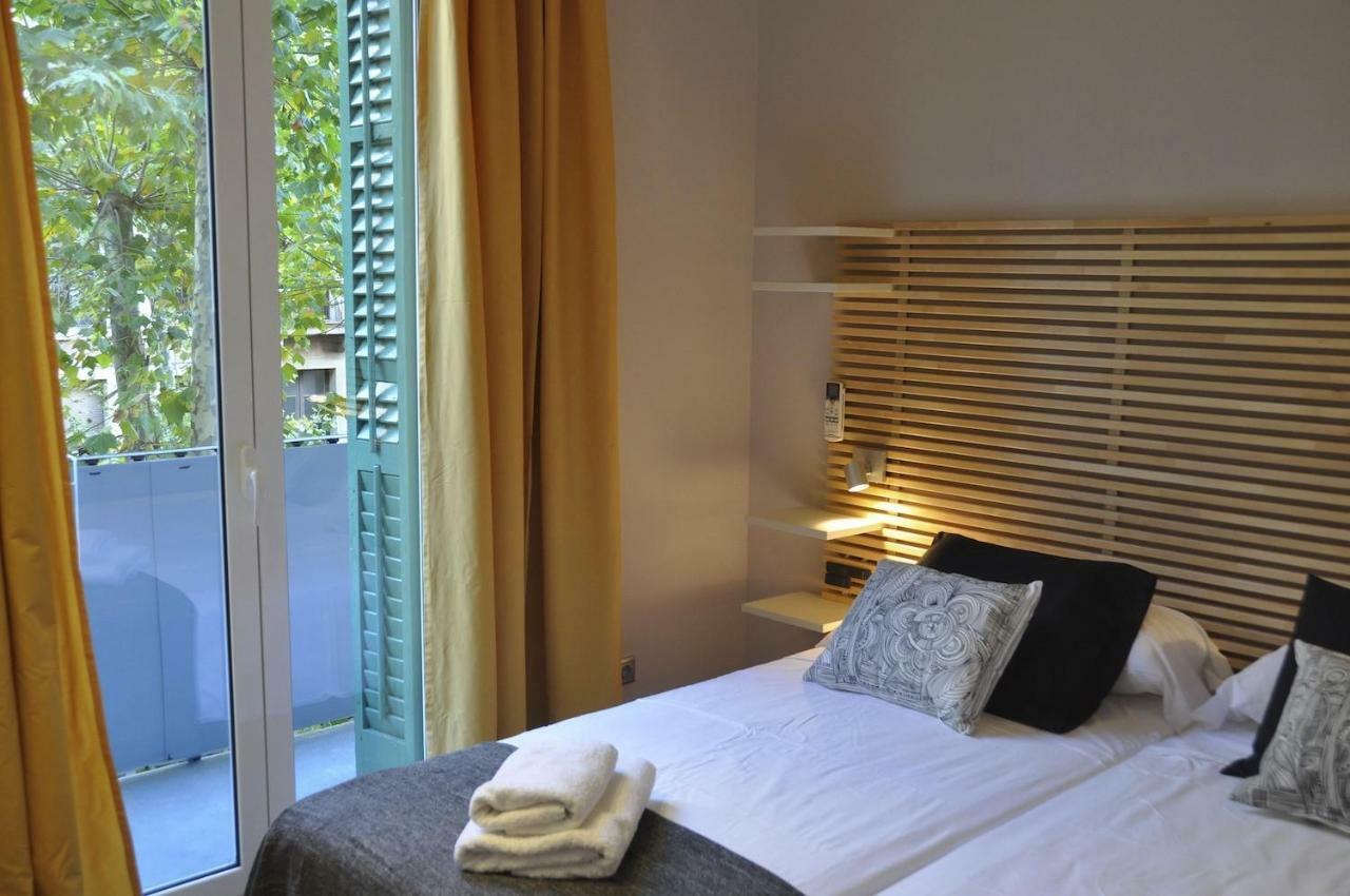 Tendency Apartments 7 Barcelona Exterior photo