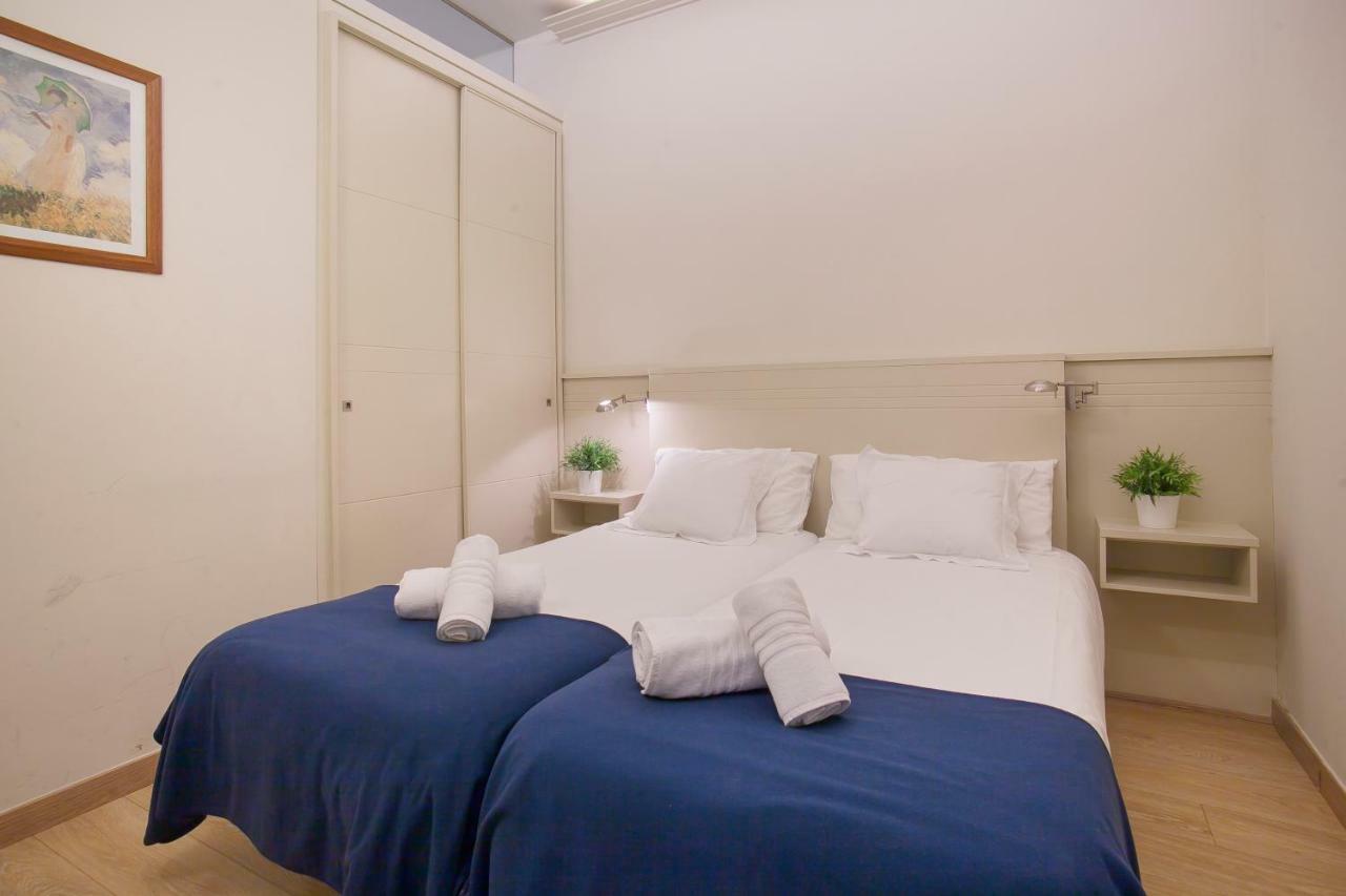 Tendency Apartments 7 Barcelona Exterior photo